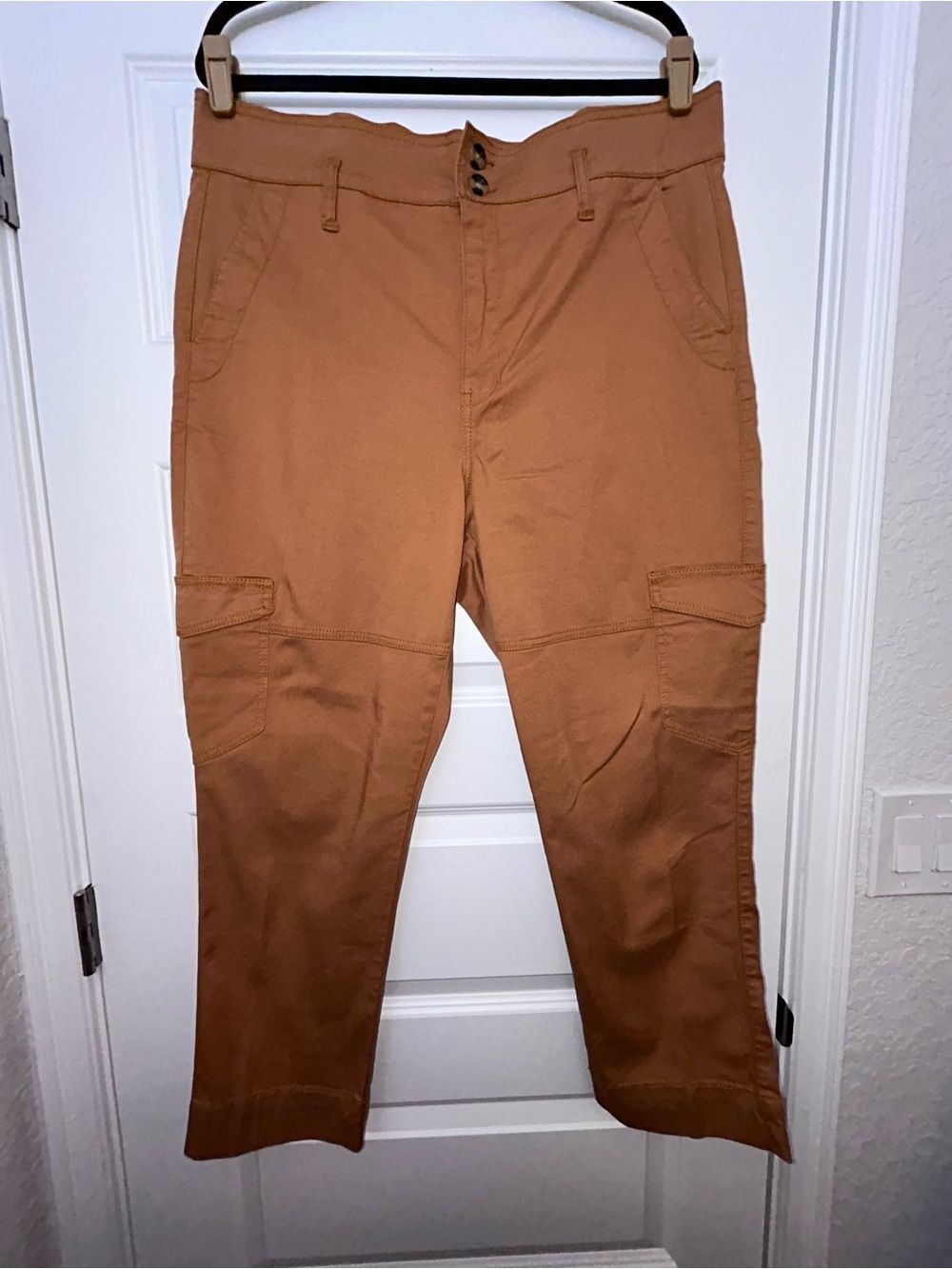 Cabi Paper Bag #6045 High Rise Cargo Pants